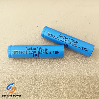Wiederaufladbare Lithiumbatterie IFR10440 AAA 3.2V LiFePO4 200mAh Zelle Flat Cap